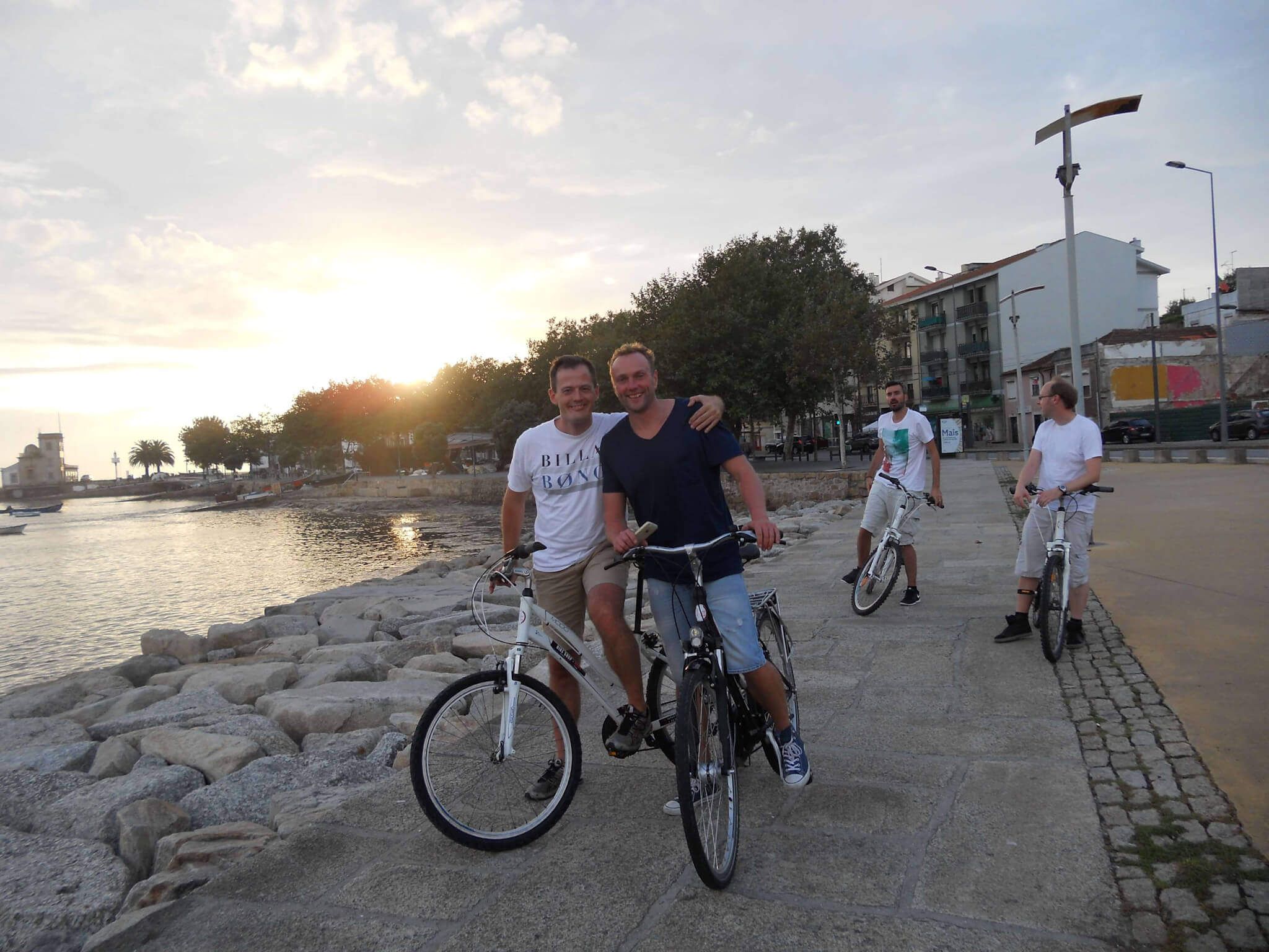 Porto downtown and historic center sightseeing bike tour
